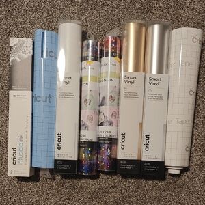 Cricut Gold and Silver Party Decorations Set